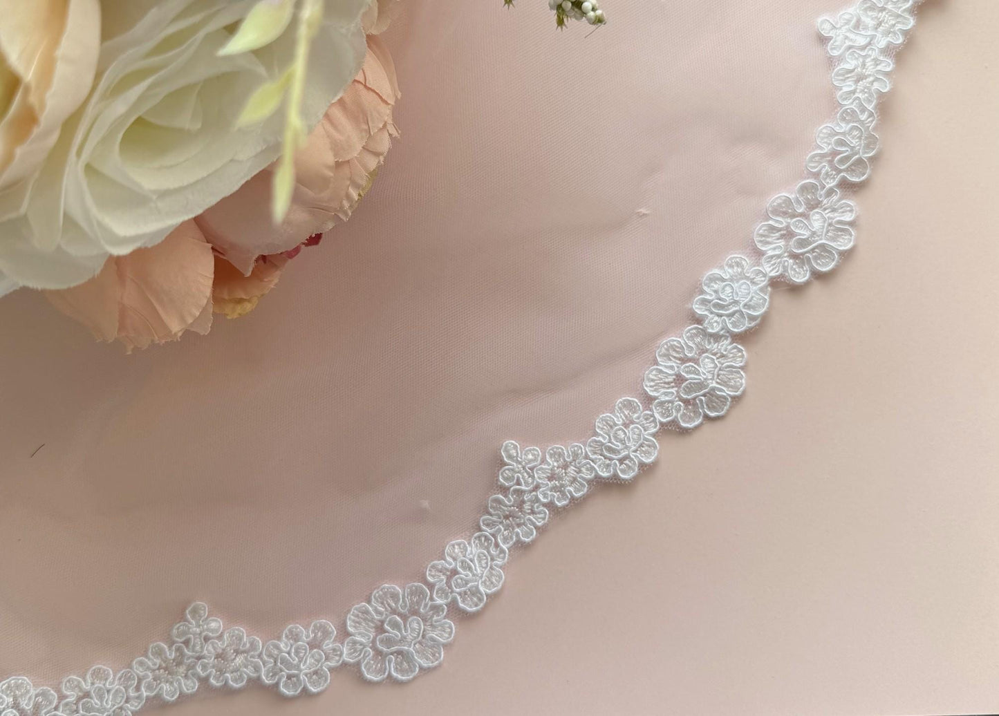 Scalloped Lace Holy Communion Veil