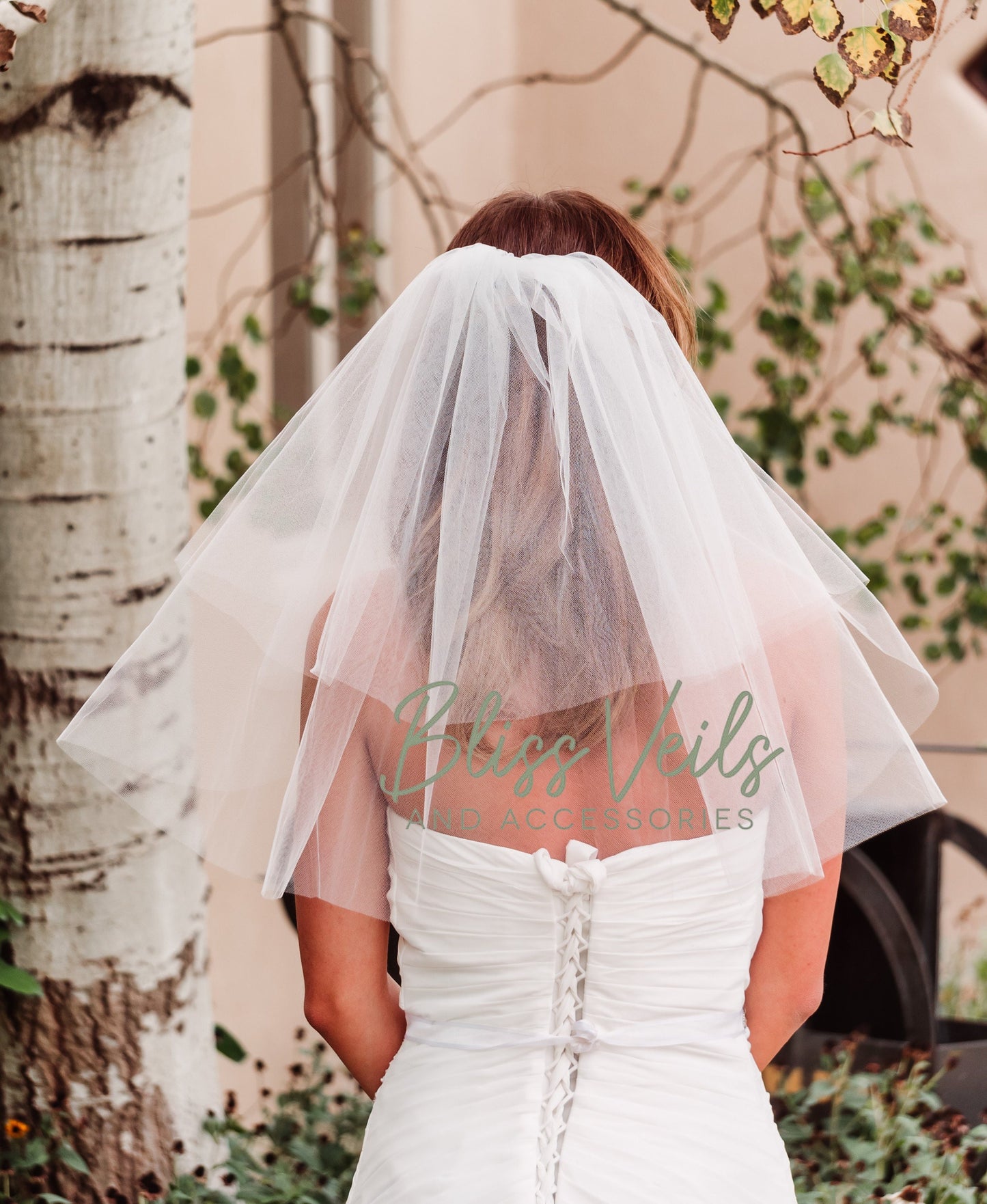 Short Two Layer Wedding Veil with Cut Edge