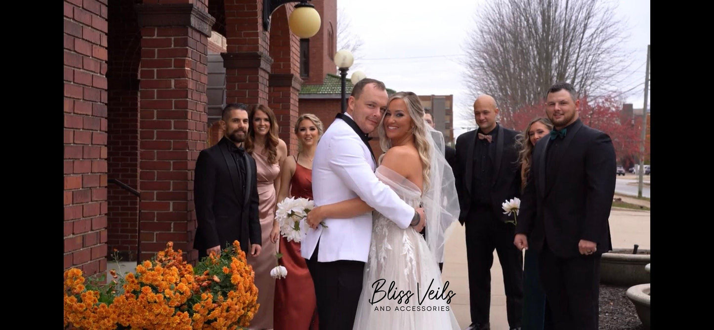 Sheer Simple One Tier Wedding Veil