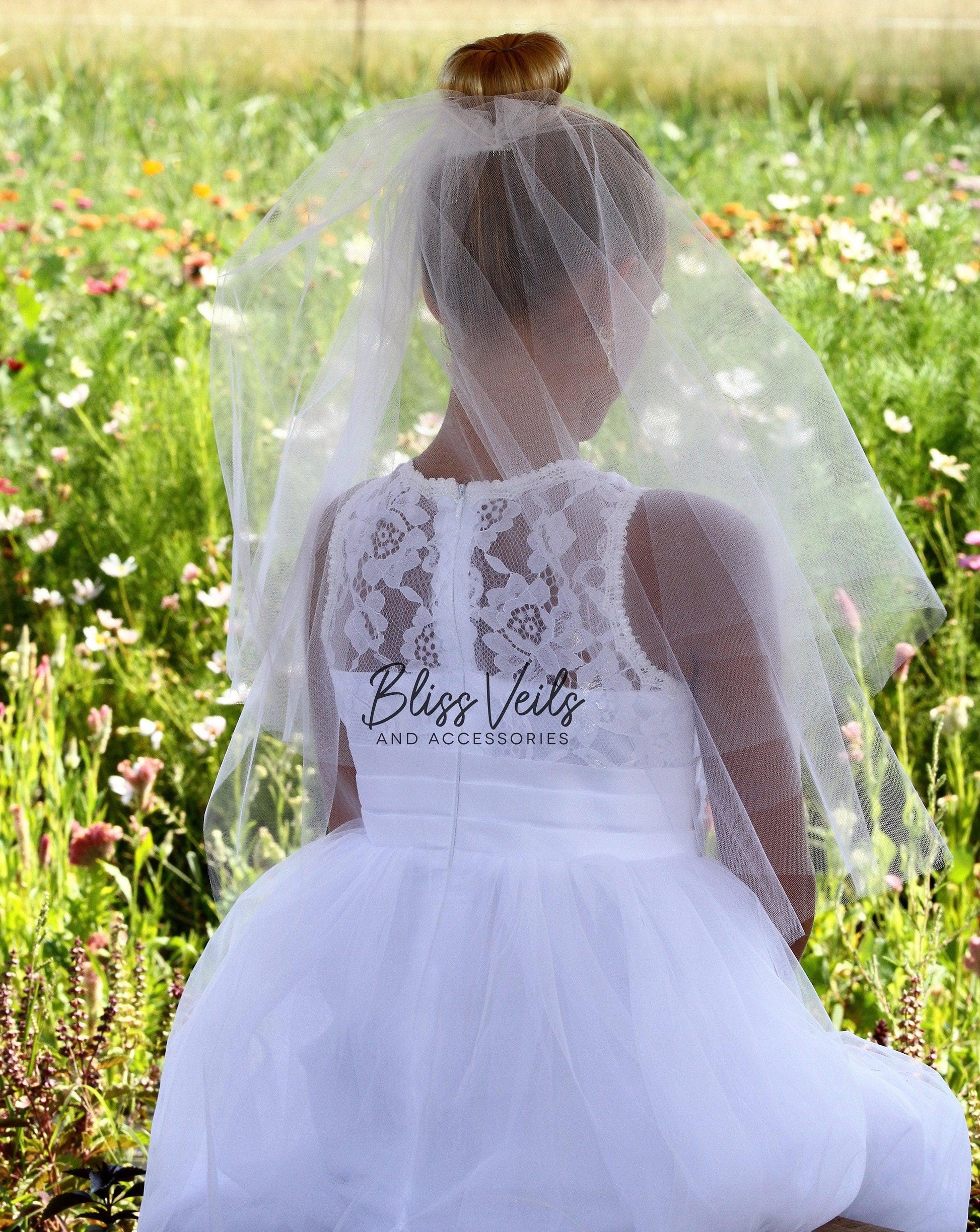 Two-Layer Soft Tulle First Communion Veil: Raw Edge